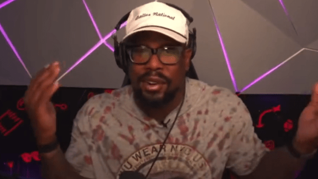 Von Miller Has A Message For Denver Broncos Fans - The Spun