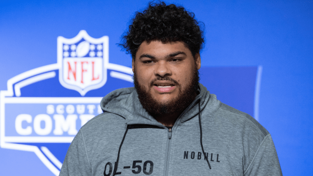 Cowboys 7-Round 2023 NFL Mock Draft: Tennessee's Darnell Wright, Cedric  Tillman land in Dallas, NFL Draft