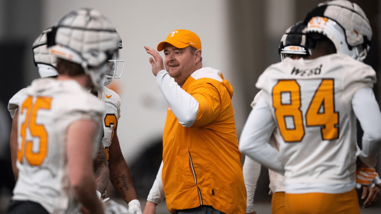 Tennessee Vols working to make key addition to offense for 2022