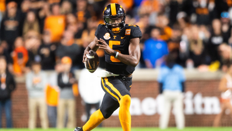 Vols QB Hendon Hooker suffers torn ACL