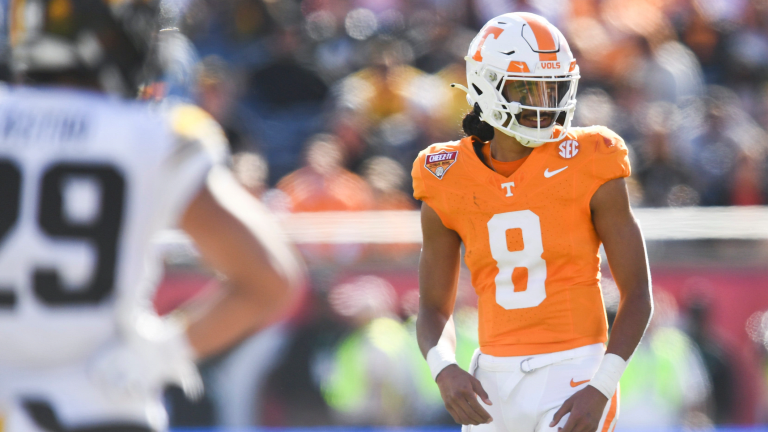 Nico Iamaleavas Nil Choice A Defining Moment For College Football - vu7s8qy