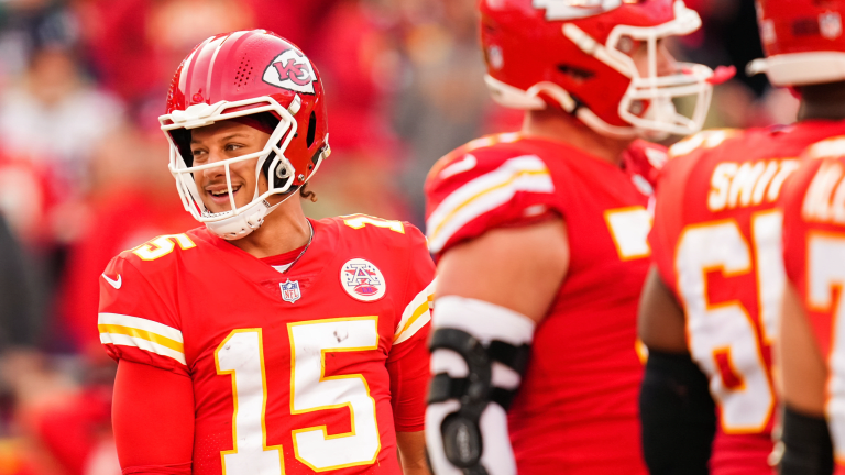 Chiefs QB Patrick Mahomes authors another ridiculous touchdown in Denver