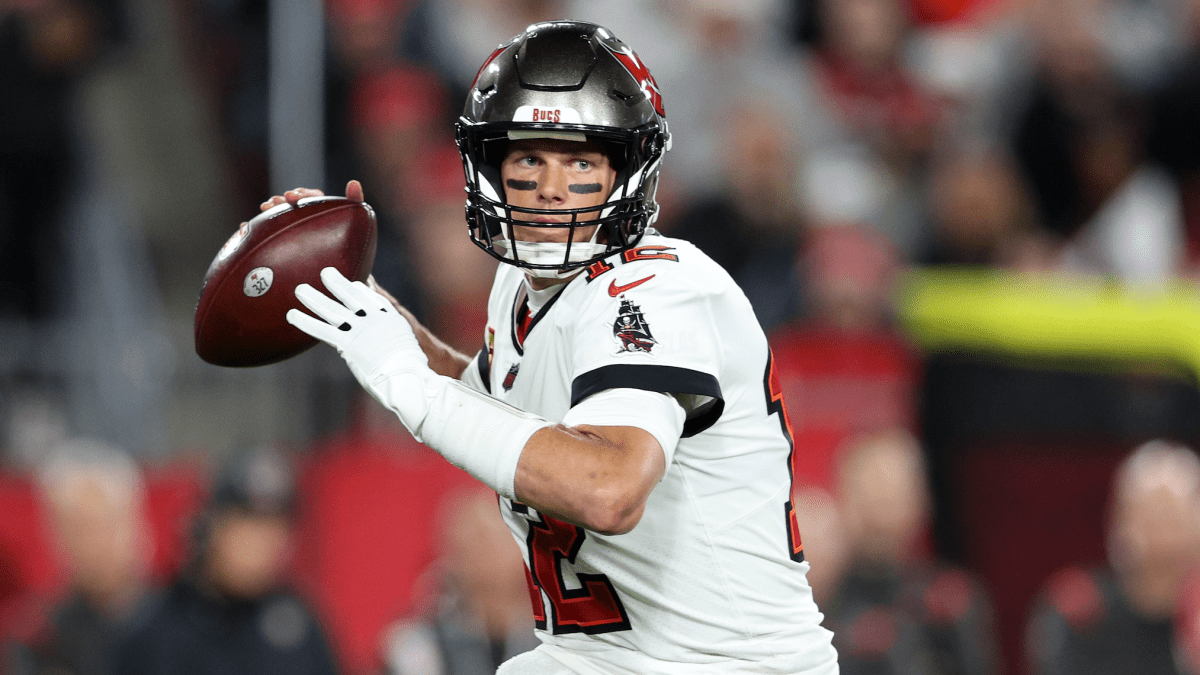 NFL fines Buccaneers QB Tom Brady for kicking Falcons' Grady Jarrett 