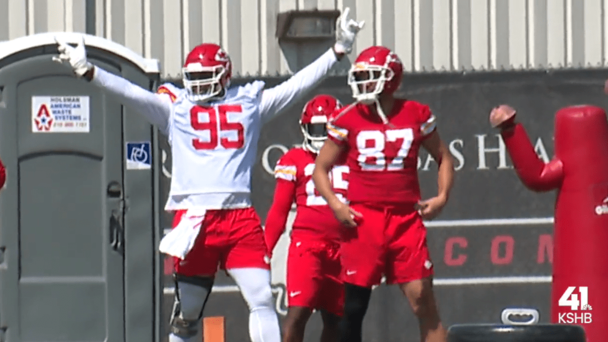 Chiefs' Travis Kelce, Chris Jones expected to play vs Jaguars