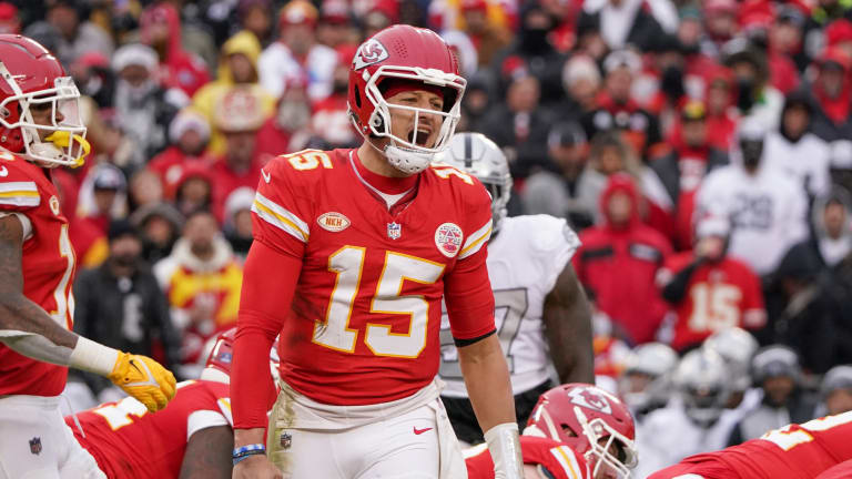 Pat mahomes sales gear