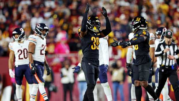 Nfl salute to service redskins deals