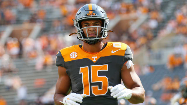College football player signs NIL deal with private jet company a