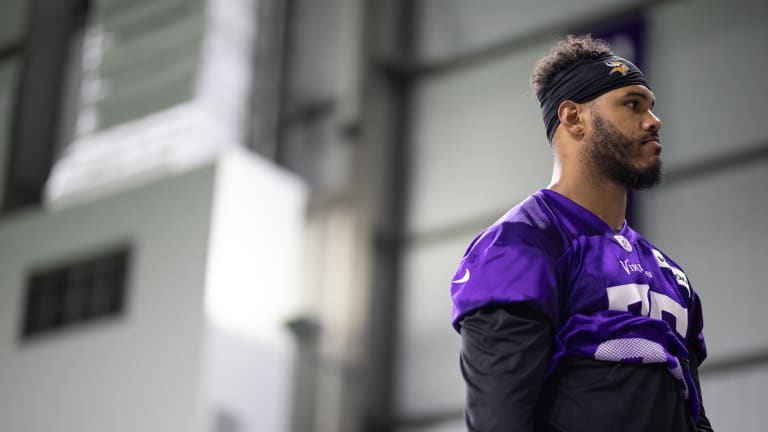Vikings sign Anthony Barr ahead of Packers matchup