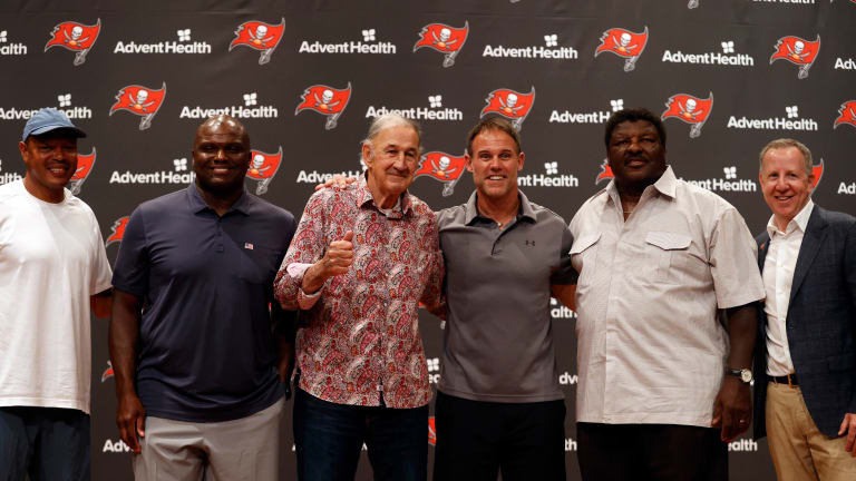 Former Buccaneers QB Tom Brady is about to become a hot topic A