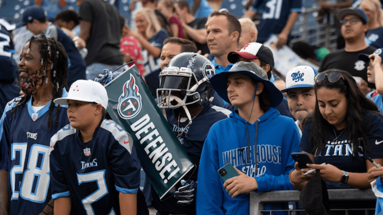 Titans fan gear top