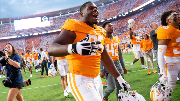 Former Tennessee defender sends message to Vol Nation after