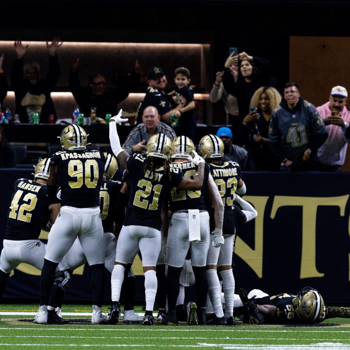 Saints Defensive Ends: An Elite Group of Edge Rushers - Sports