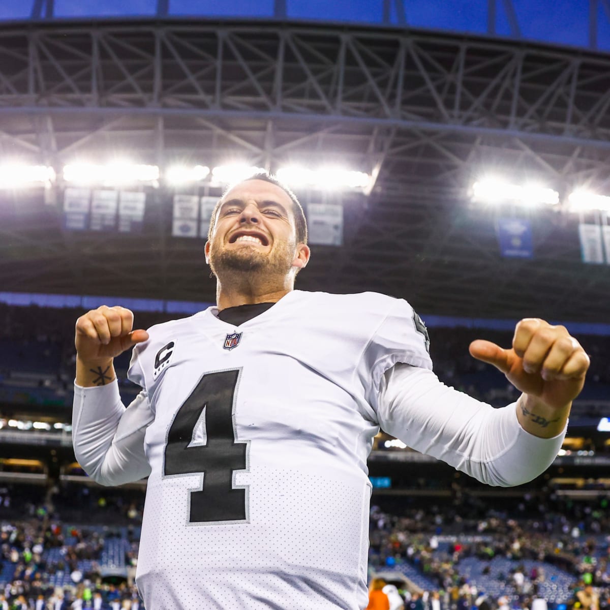 Las Vegas Raider News: Derek Carr is confident the offense can