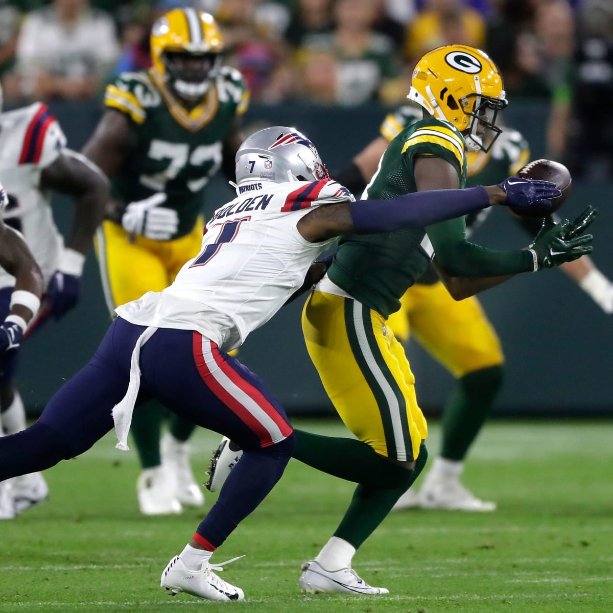 New England Patriots, Green Bay Packers Issue Statements After Isaiah  Bolden's Injury Suspends Game