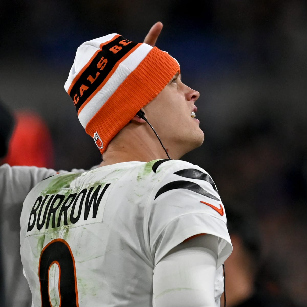 NFL insider reports Joe Burrow's injury is separate from wrist device he  was seen wearing - A to Z Sports