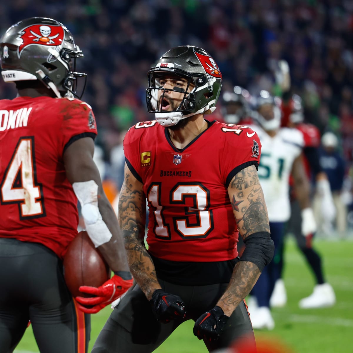 A Bucs Pick Leads to a Mike Evans TD!, The INT that set up the Mike Evans  TD 