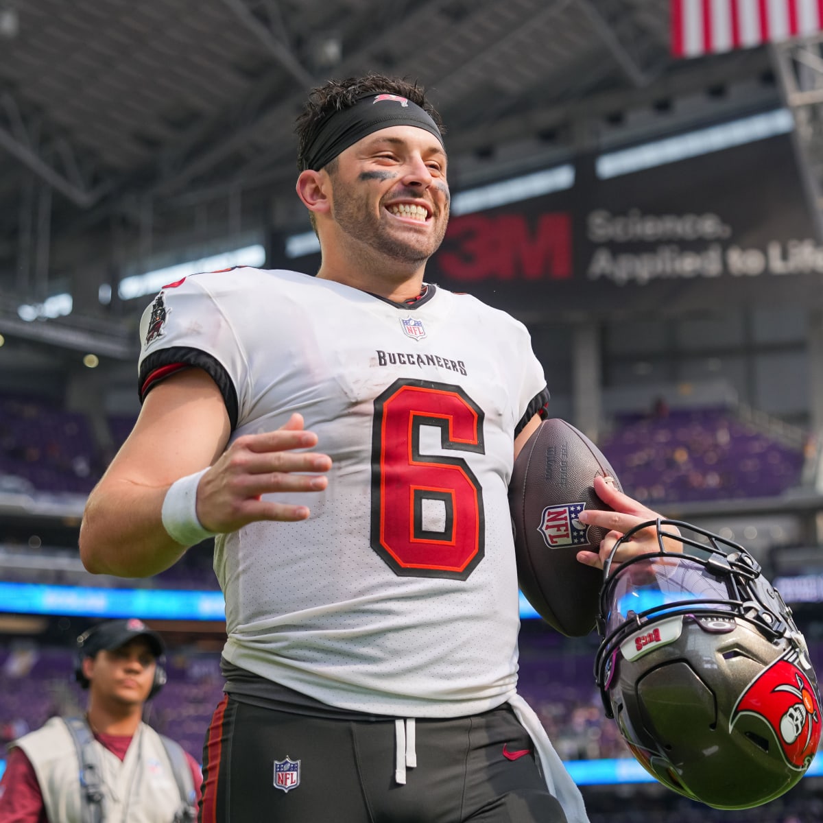 Baker Mayfield can best Tom Brady with Buccaneers win over Lions
