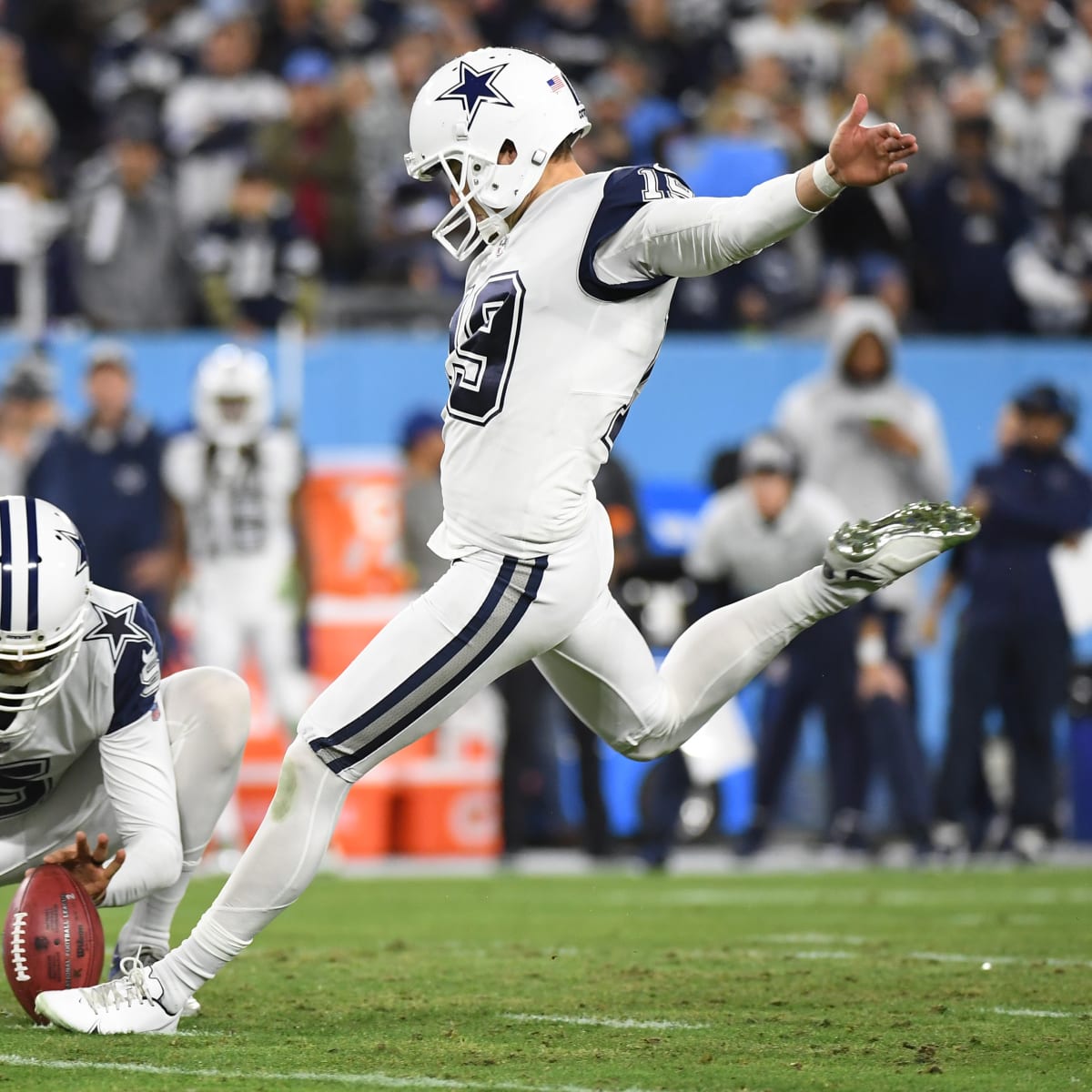 Dallas Cowboys release veteran kicker Brett Maher