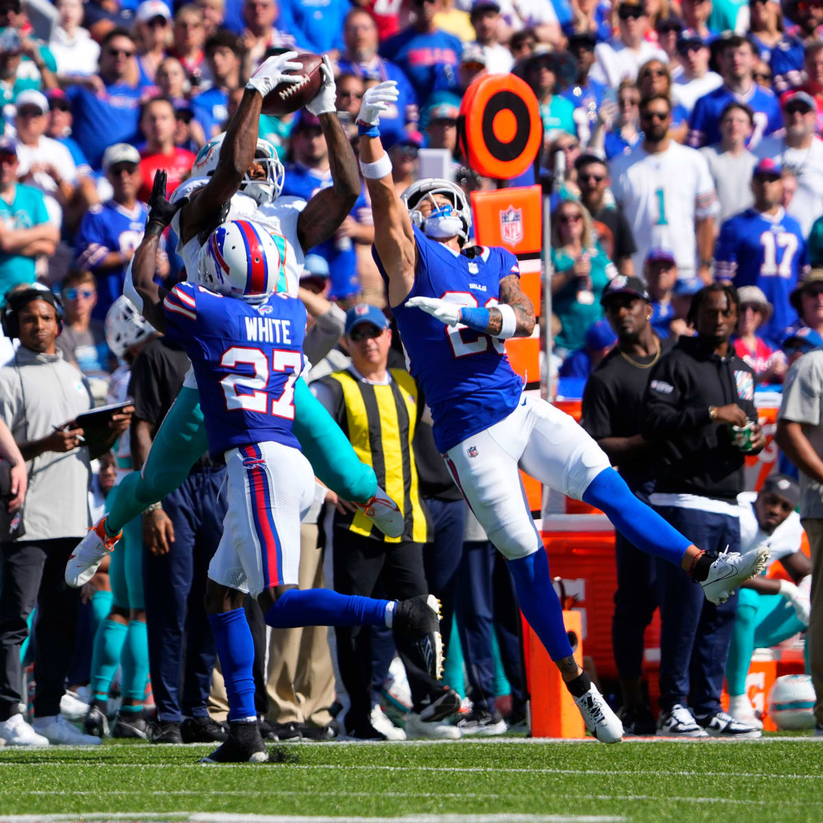 Bills fear a torn Achilles for star CB Tre'Davious White