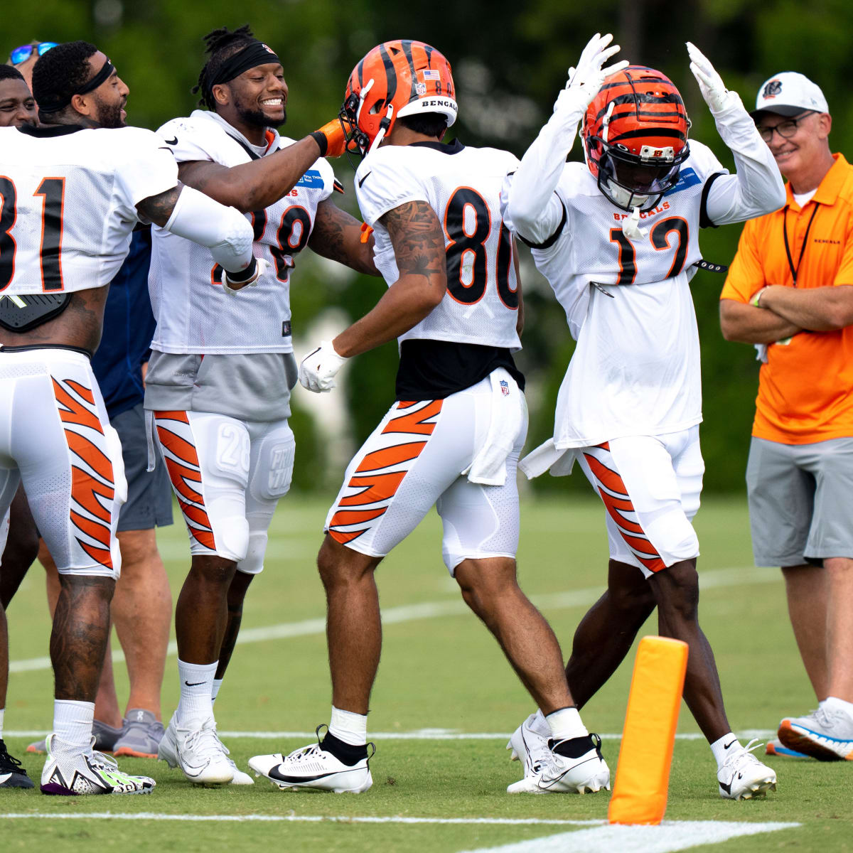 What to know about the Catapult devices NFL players are wearing in training  camp - Cincy Jungle