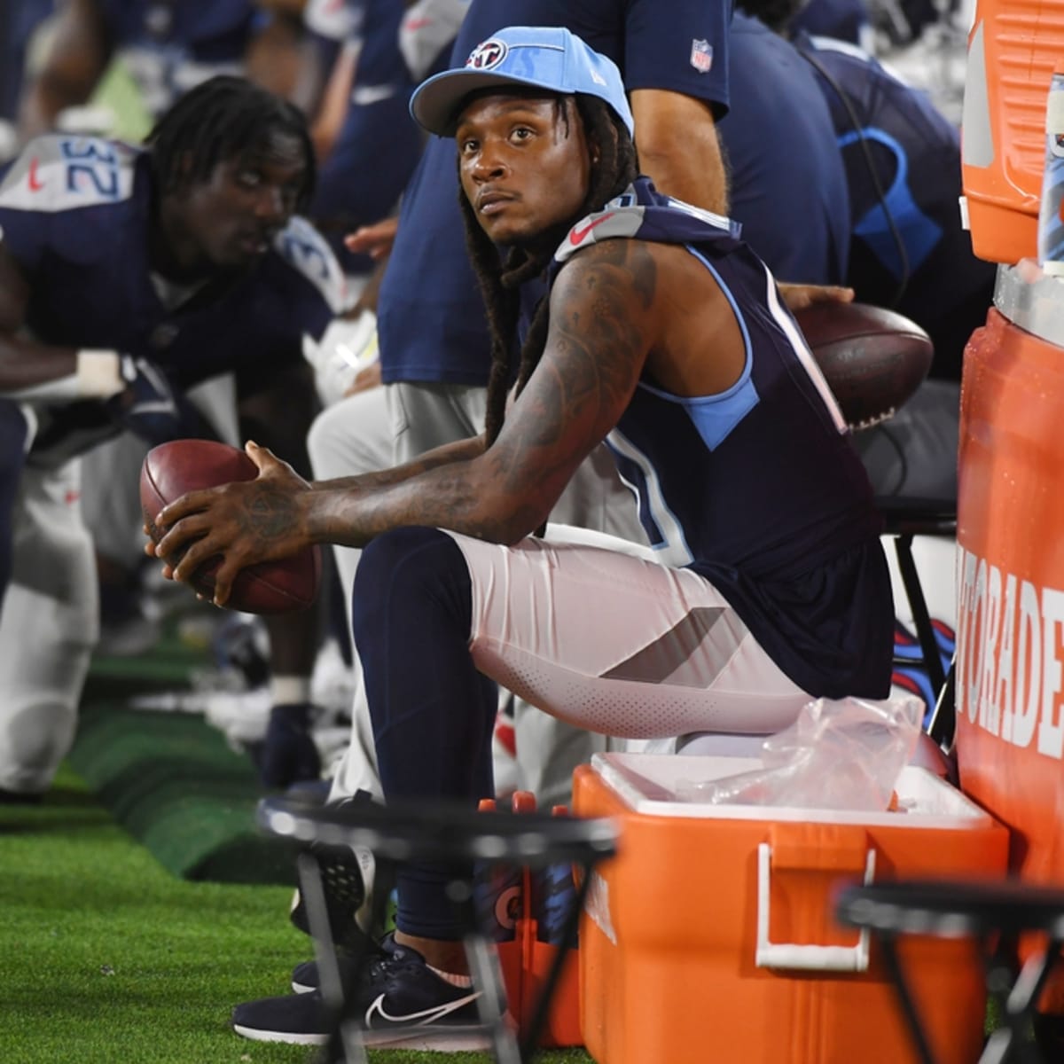 DeAndre Hopkins injury update: Titans WR not practicing, listed as