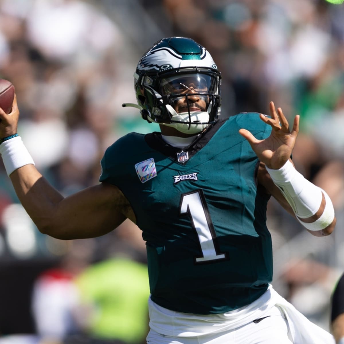 Eagles vs. Titans: How to watch, listen and stream