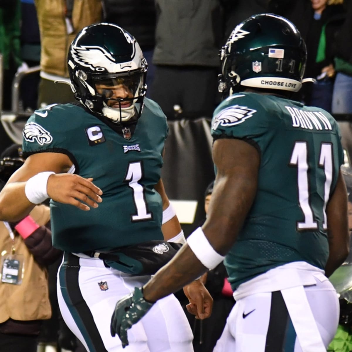 Eagles-Buccaneers: Start time, channel, how to watch and stream 'Monday Night  Football'