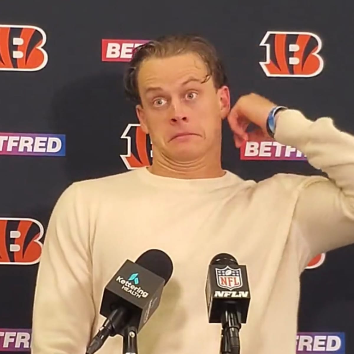 Bengals QB Joe Burrow goes viral for funny and authentic moment after loss  to Browns - A to Z Sports