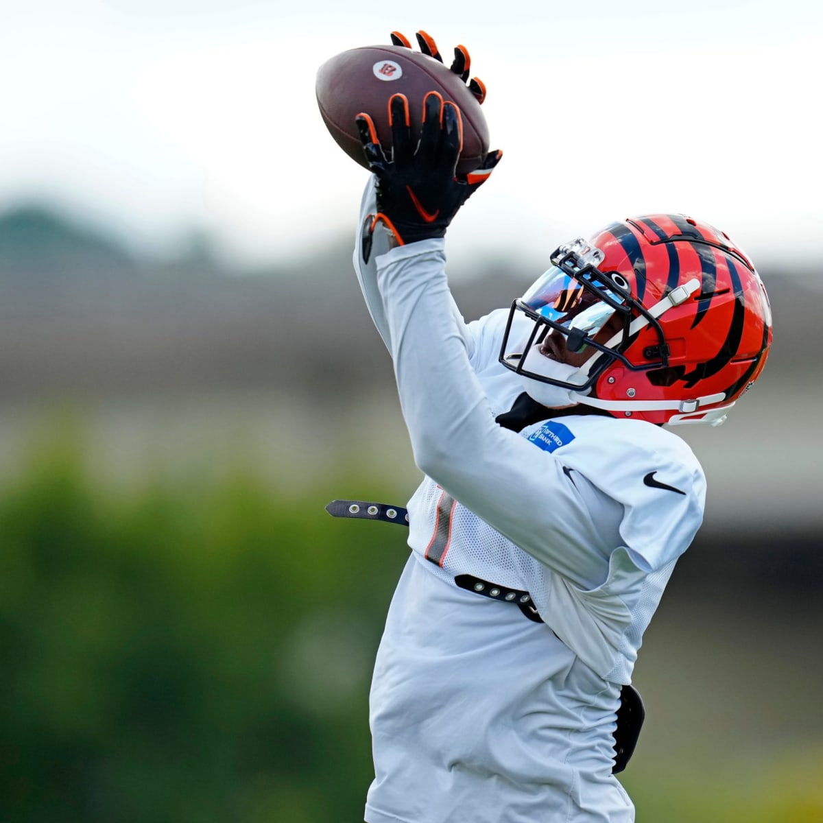 Bengals WR Ja'Marr Chase named 2021 AP Offensive Rookie of the Year