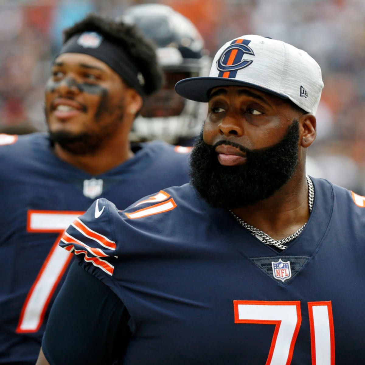 Dallas Cowboys: Can Jason Peters replace Terence Steele at RT?