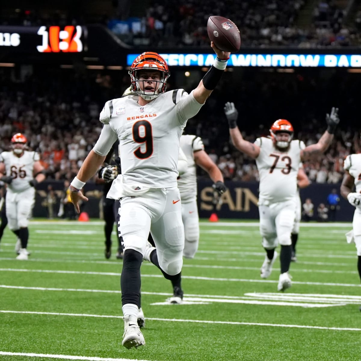 Bengals' Joe Burrow hooks up with Ja'Marr Chase for two touchdowns in win  over Saints