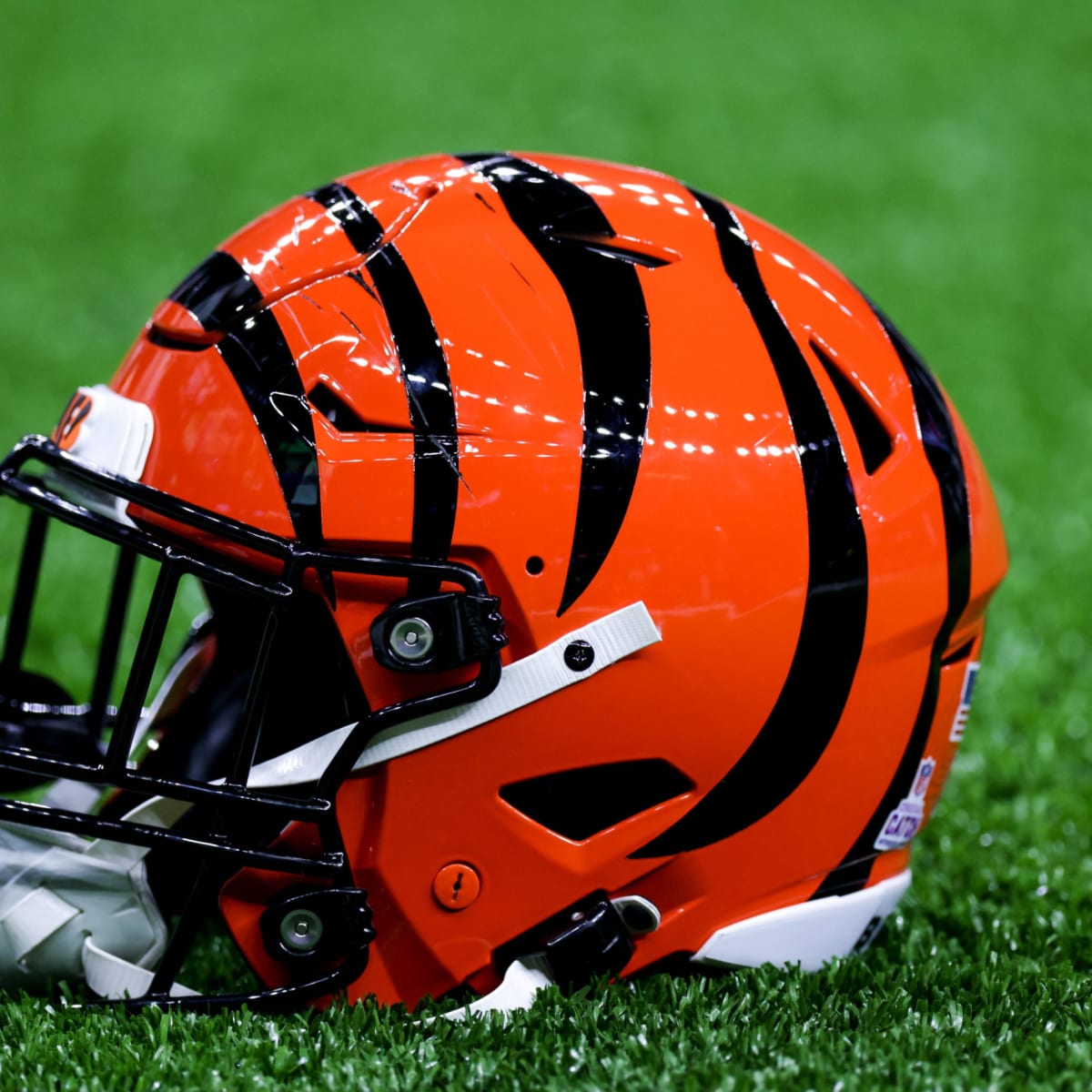 Bengals sign fifth-round pick DE Khalid Kareem