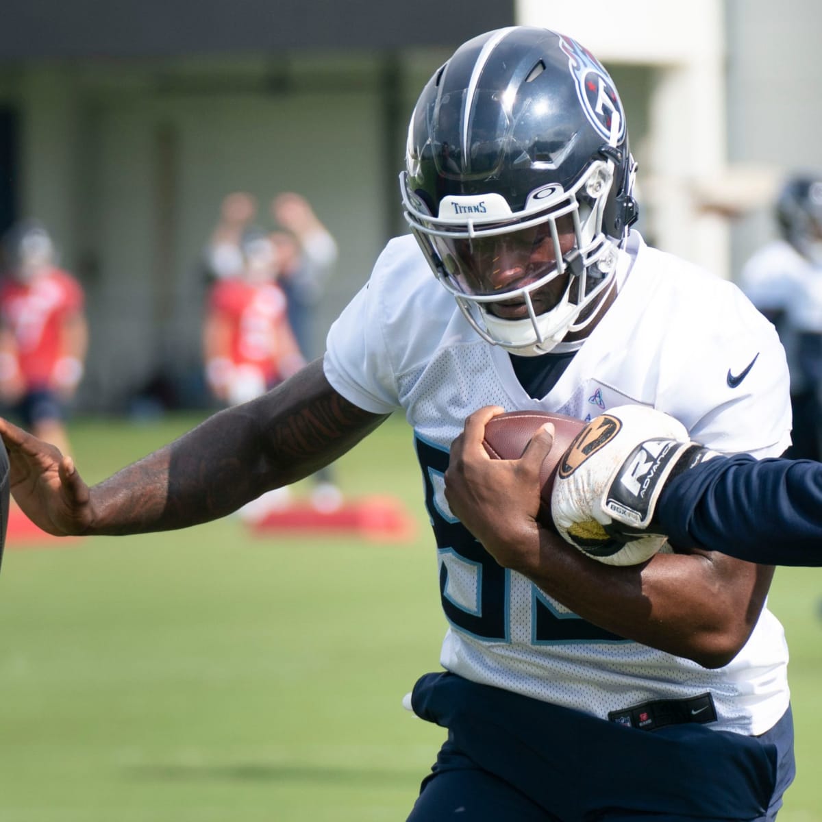 Austin Hooper and Chig Okonkwo instantly upgrade the Tennessee Titans - A  to Z Sports