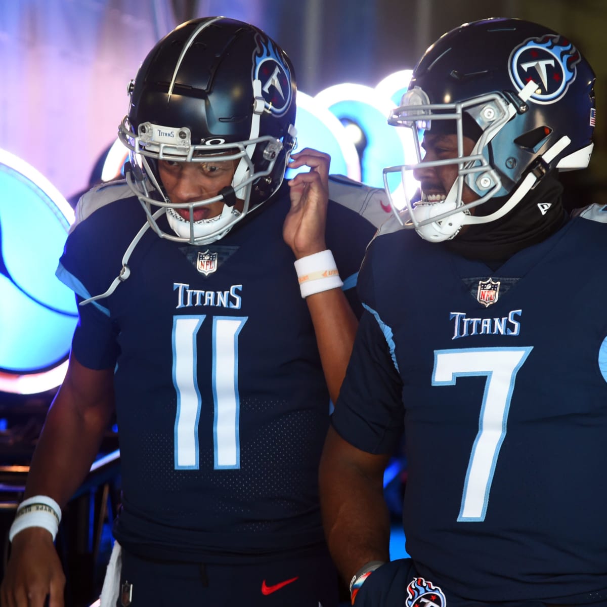 Ryan Fitzpatrick: Joshua Dobbs should be Tennessee Titans QB at Jaguars