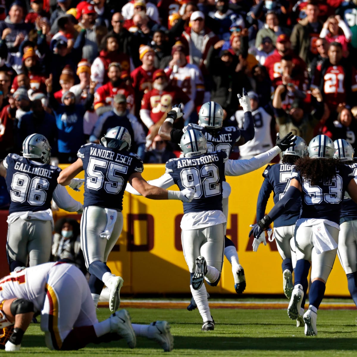 Cowboys News: Tyron Smith out for Week 16, Pro Bowl snubs