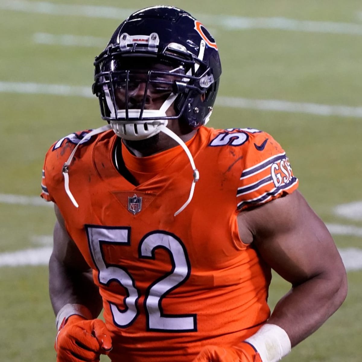 Khalil Mack traded to the Los Angeles Chargers in shocking move