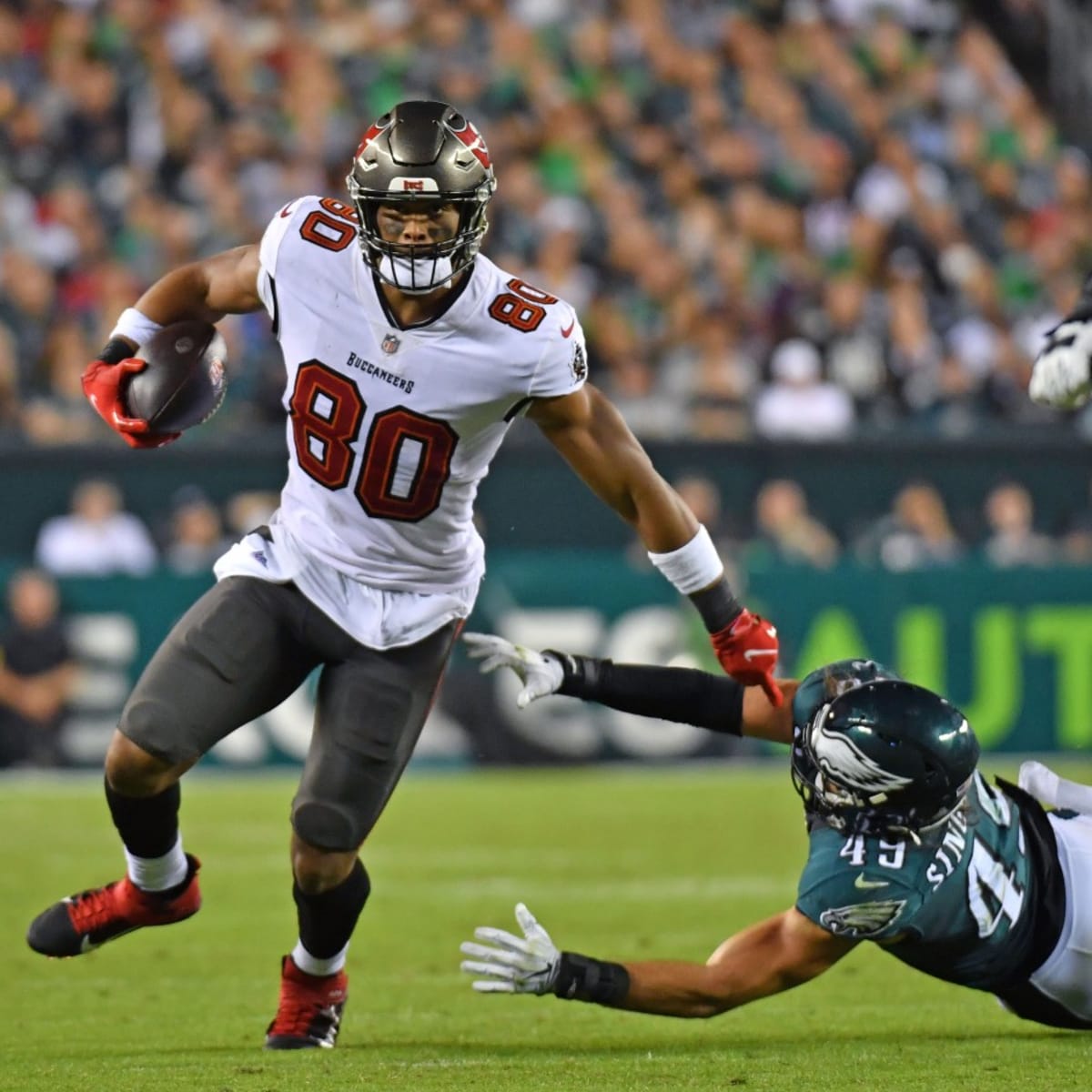 2022 Dallas Cowboys Free Agency Prospects: TE O.J. Howard - A to Z Sports