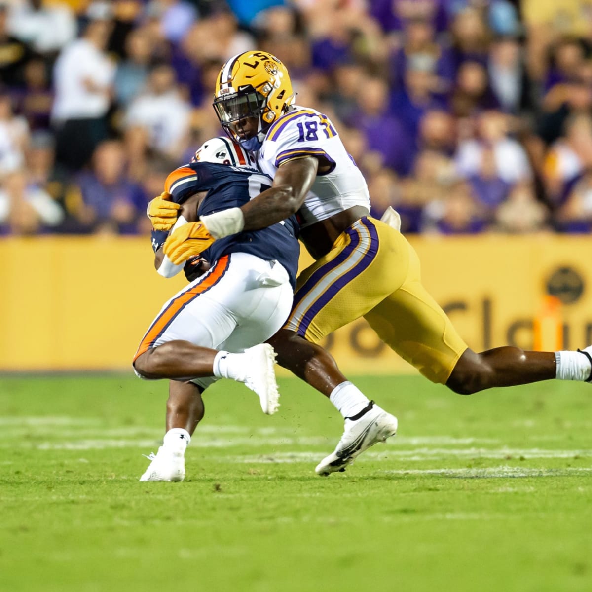 Doctor gives optimistic update on Damone Clark's injury - A to Z Sports
