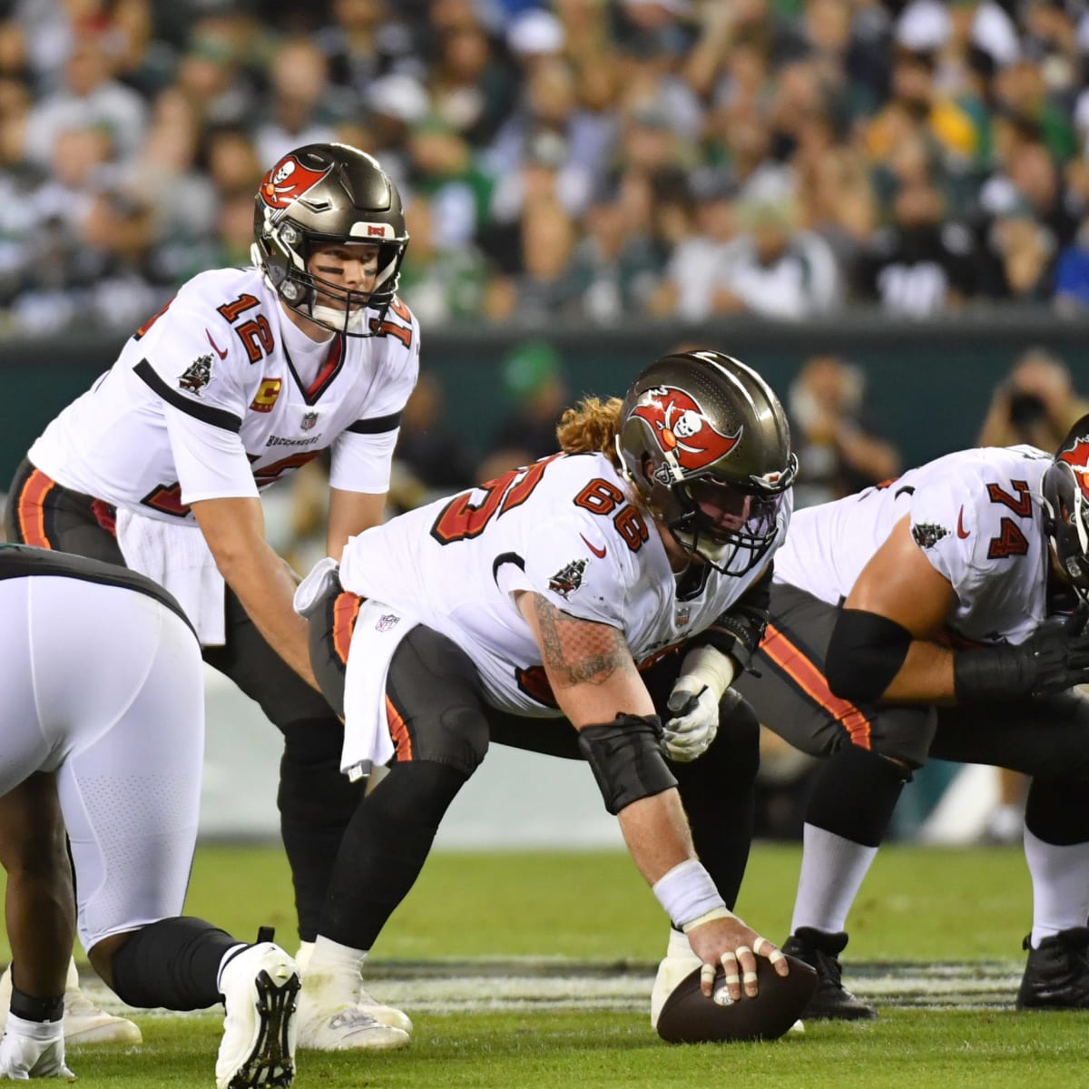 Buccaneers' Ryan Jensen graded as one of NFL's best centers in