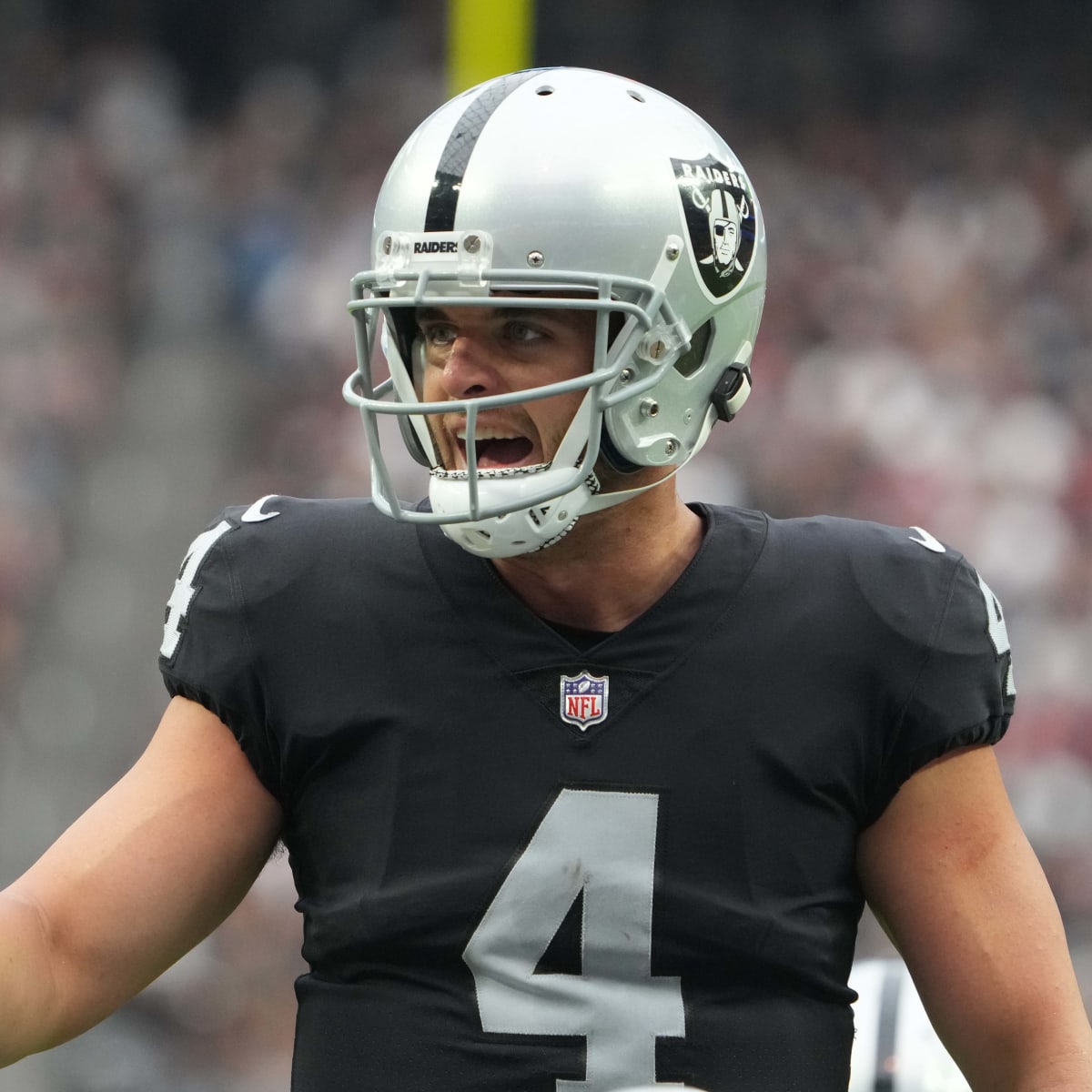 Former Pro Bowler makes unbelievable prediction for Saints QB Derek Carr -  A to Z Sports