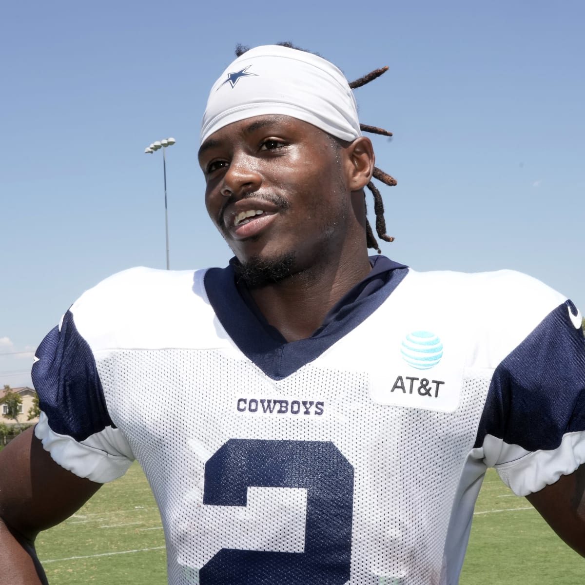 Dallas Cowboys wide receiver KaVontae Turpin (9) warms up before an NFL  football game against the Washington Commanders, Sunday, Jan. 8, 2023, in  Landover, Md. (AP Photo/Nick Wass Stock Photo - Alamy