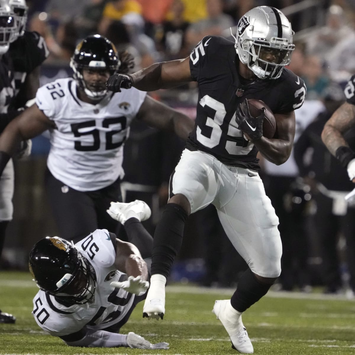 How a rookie may play his way into a starting role for the Raiders - A to Z  Sports