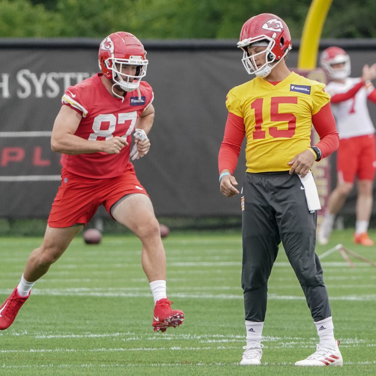 Chiefs' Travis Kelce Is Most Valuable Non-QB In NFL