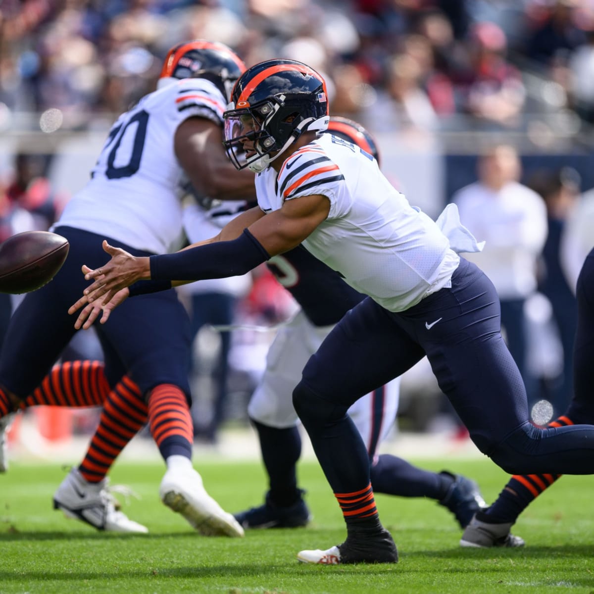 Bears QB Justin Fields: 'I played like trash' in win over Texans