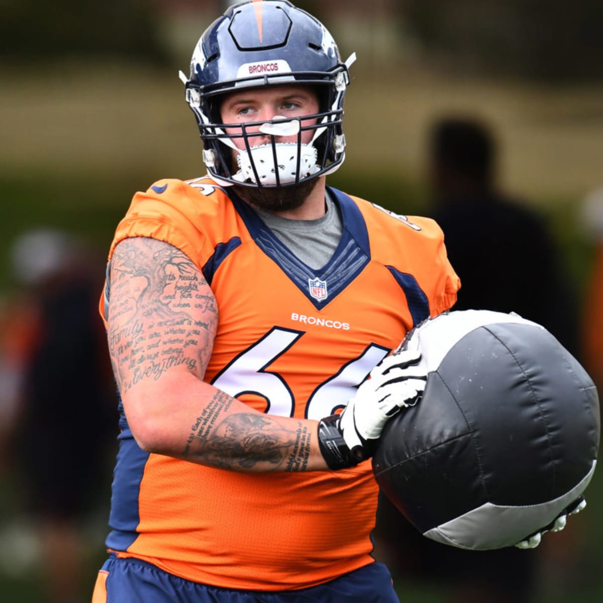 Denver Broncos: Nathaniel Hackett praises Netane Muti, Dalton Risner