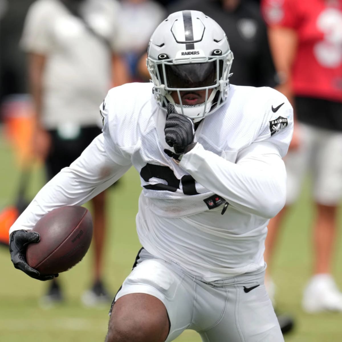 Raiders-Rams scrimmages: What to watch for this week - Silver And