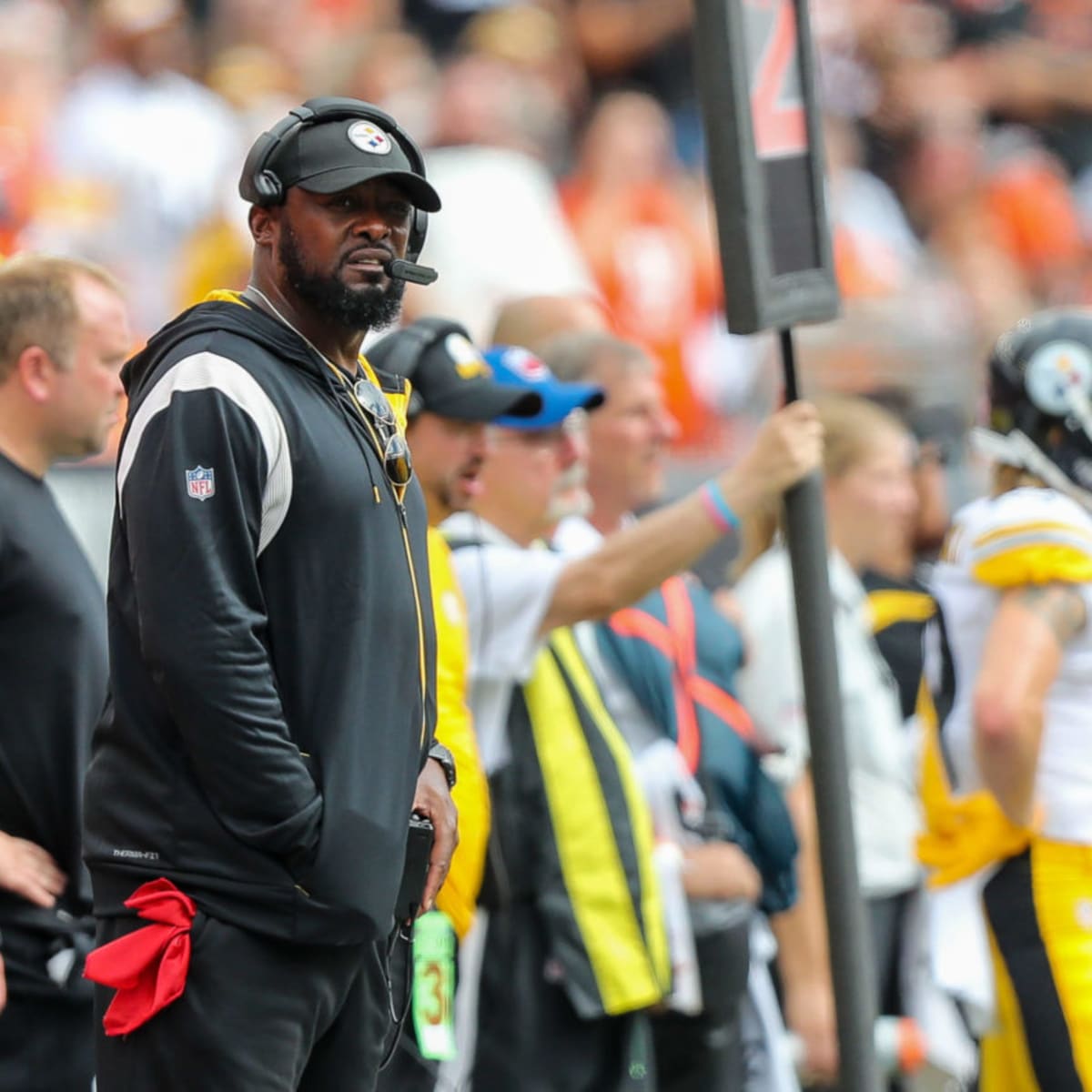 Steelers QB Kenny Pickett vents frustration about offensive struggles