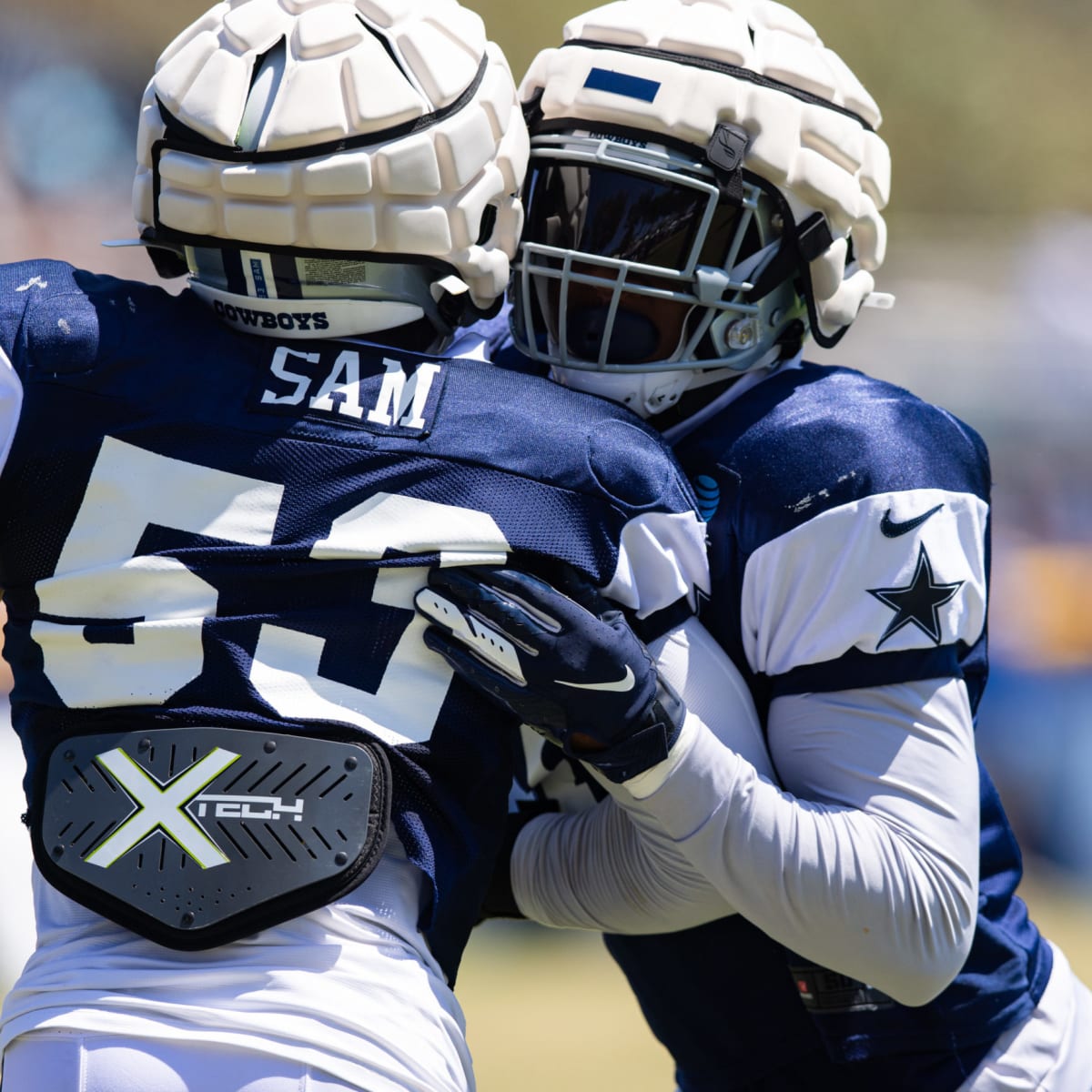 Dallas Cowboys sign ex-Texas football LB Malik Jefferson to