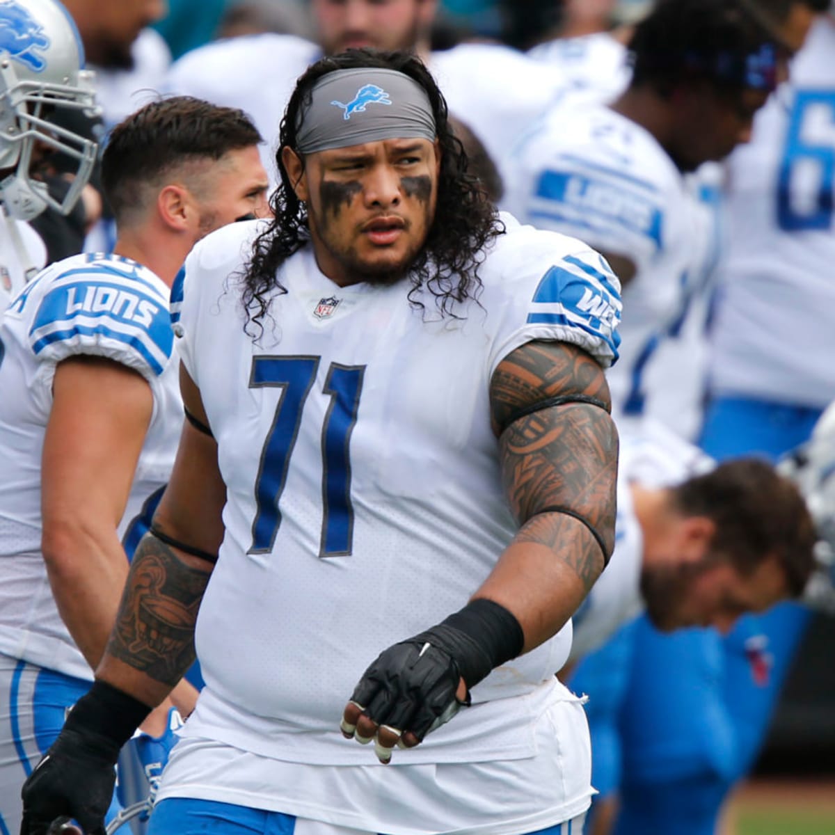 Danny Shelton signs with Kansas City Chiefs