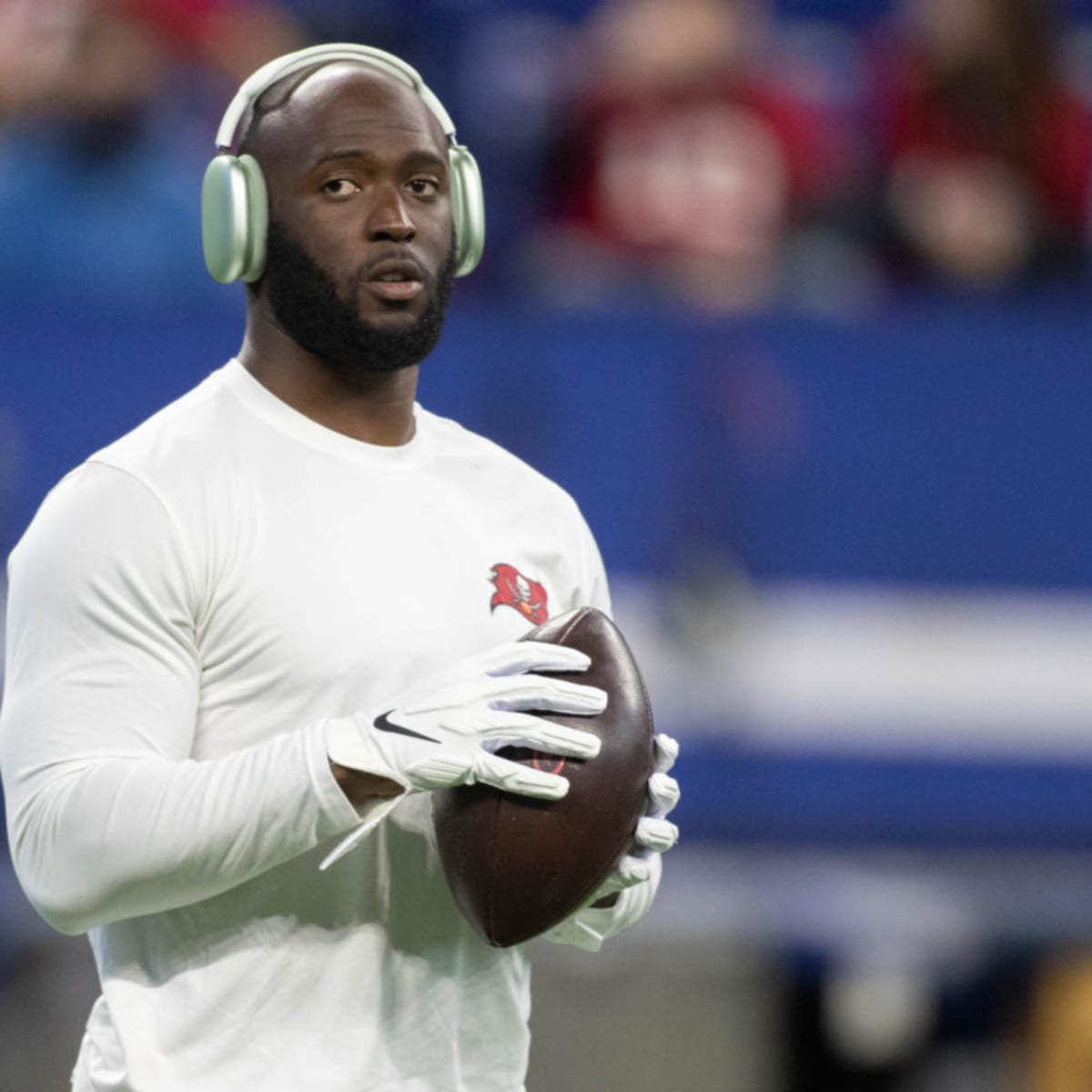 Tampa Bay Buccaneers running back Leonard Fournette's weight at